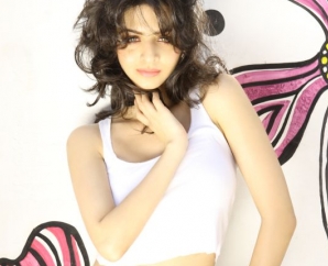 Actress Vedhika Latest Spicy Photos