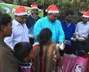 Christmas Celebration with 2500 Flood affected Families